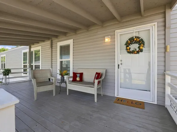 128 Valerie Ln, Knollwood, TX 75092