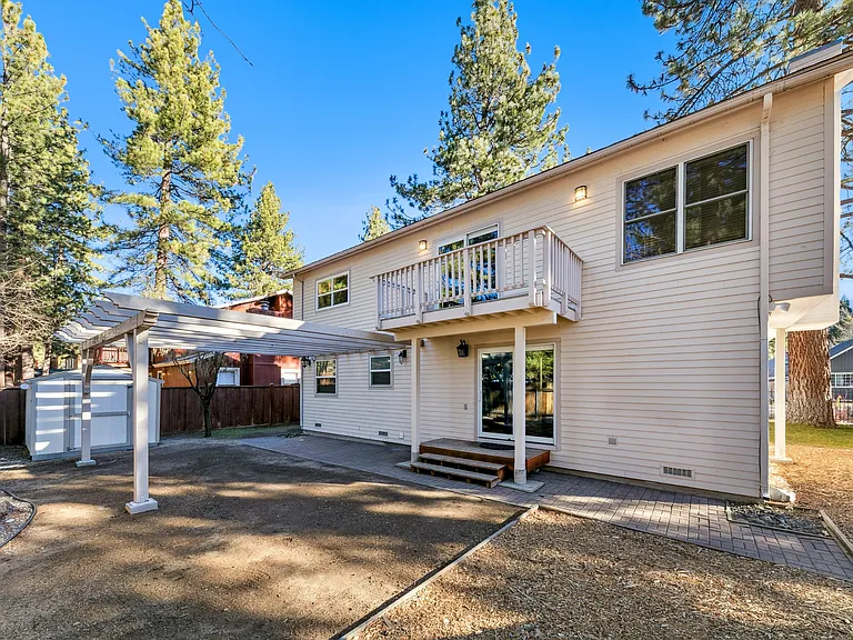 926 Tanglewood Dr — Photo 26