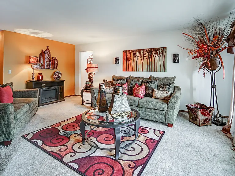 The Concord Apartments — Photo 5