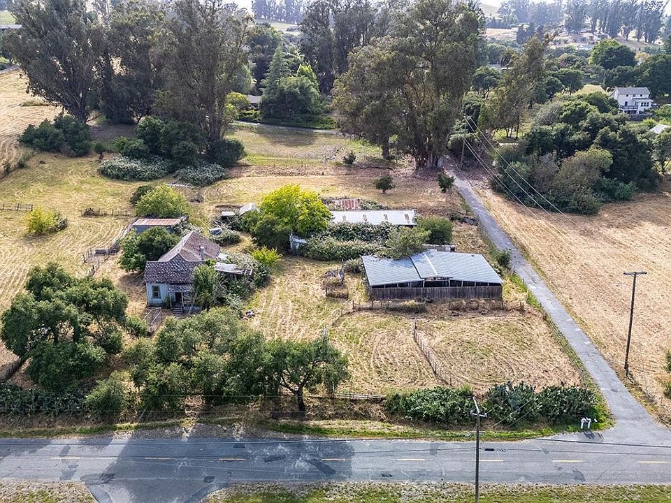 1st image of 2095 Goodwin Avenue