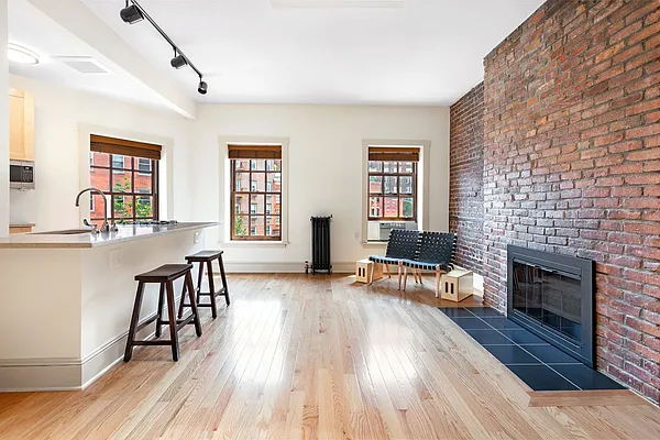 Rented by Compass | media 8