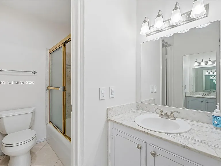 6273 Bay Club Dr #2 — Photo 11