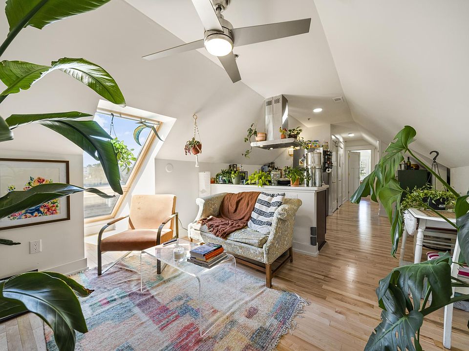2099 Vermont St #301, Detroit, MI 48216 | Zillow