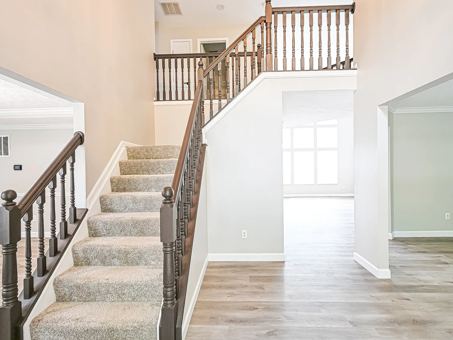 191 Hillcrest Drive - 1 — Photo 4