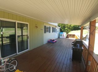4540 Pilgrim Ln, Upper Chichester, PA 19061