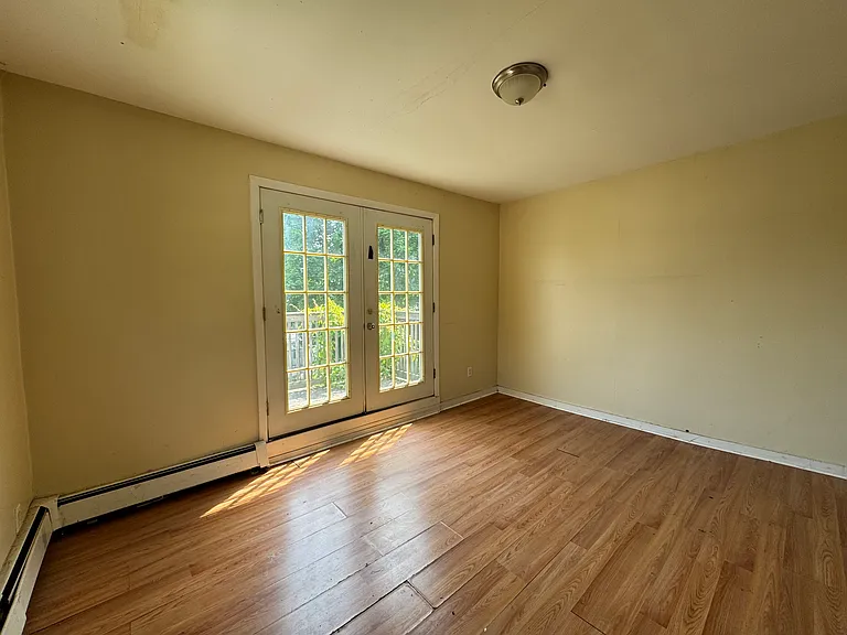 15 Robart St #1 — Photo 4