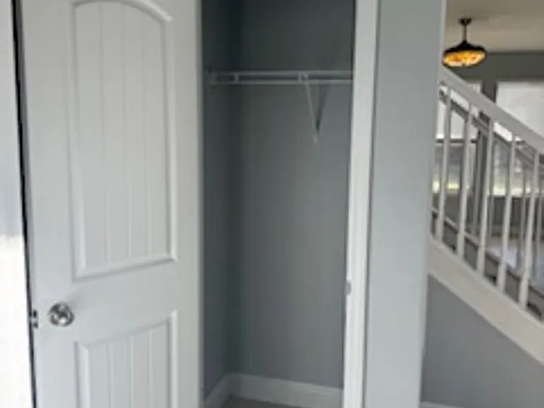5717 SW 49th Ave — Photo 15