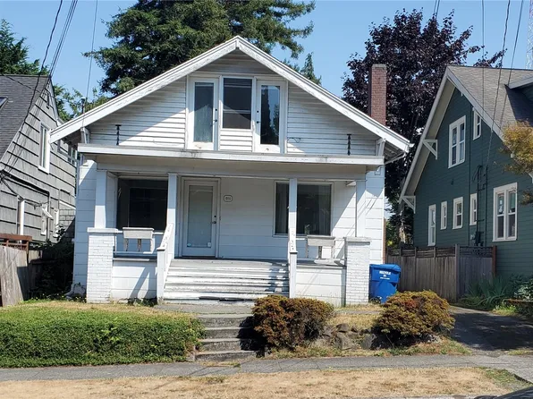 1514 Warren Avenue N, Seattle, WA 98109