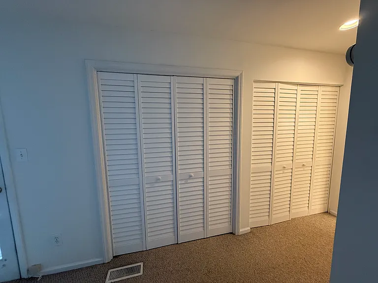 333 Circle Ave #E — Photo 20