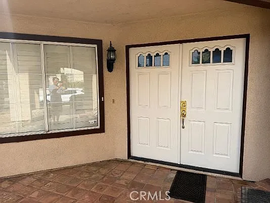 3 bed, 2.5 bath, 1698 sqft, $3,200 — Photo 3