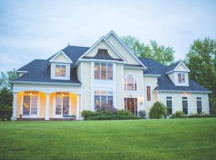 561 Highlands Dr, Williston, VT 05495