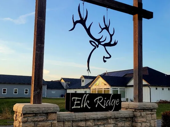 2013 N Clearstone St, Goddard, KS 67052