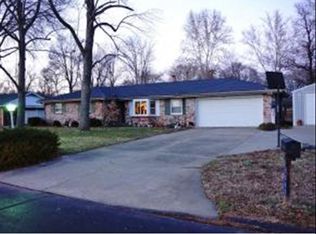 5840 Suburban Ter, Joplin, MO 64804