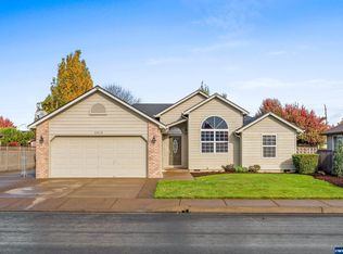 3215 19th Ave SE, Albany, OR 97322