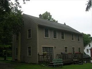 2nd image of 1470 Stone Hill Rd