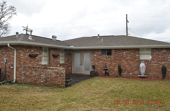 2nd image of 4929 Robin Hood Dr