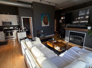 1521 W Haddon Ave APT 3F, Chicago, IL 60642