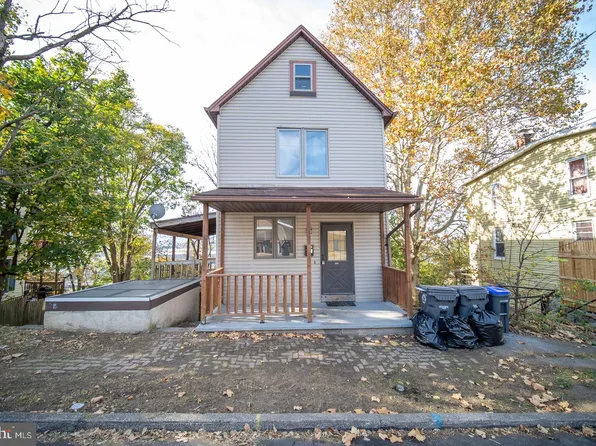 334 S 4th St, Steelton, PA 17113