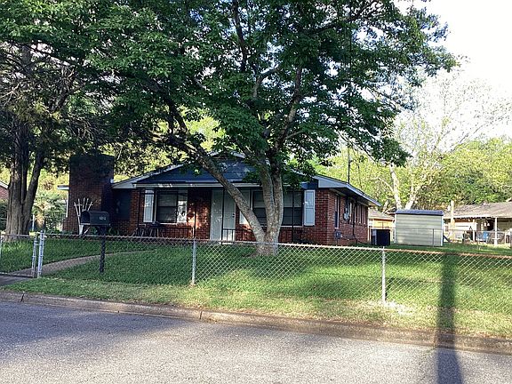 2nd image of 3054 Barksdale St