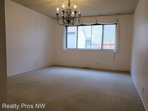 4th image of 16622 NE 19th Pl