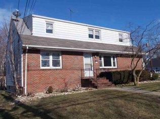 275 Hamilton St, New Brunswick, NJ