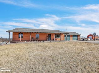 800 S Cedar St, Kirkville, IA 52566