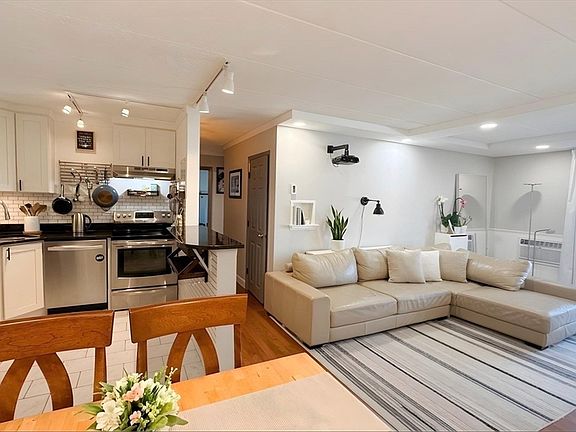5th image of 80 High St APT 101