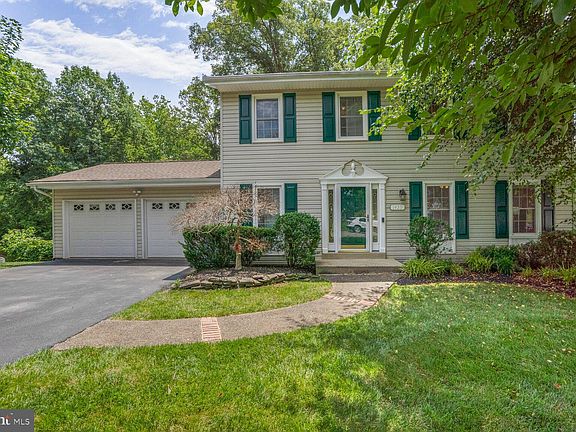 2nd image of 1429 Valley Mill Ct