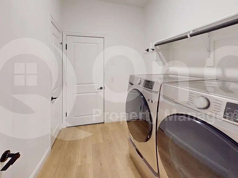 3404 Running Stream Way — Photo 28