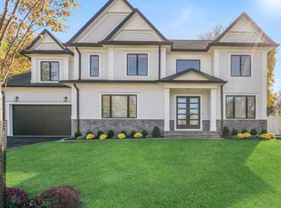 67 Alpine Dr, Closter, NJ 07624