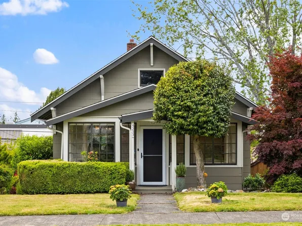 5233 42nd Avenue SW, Seattle, WA 98136