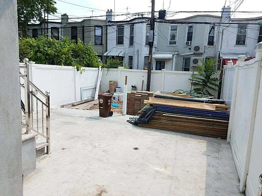 Rented by Brooklyn Property Group LLC | media 1