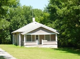 17092 213th Ave, Centerville, IA 52544