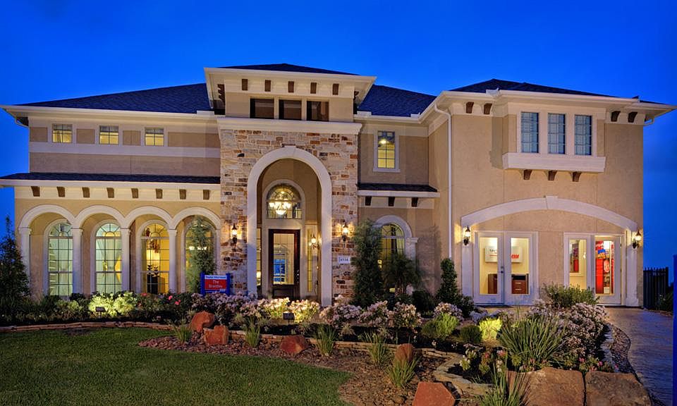 1st image of 4534 Las Palmas Dr