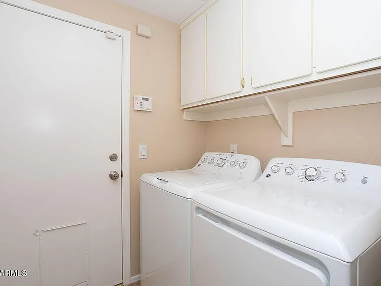 7457 W Melinda Ln — Photo 15