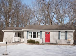 242 W Robertson Rd, Morgantown, IN 46160