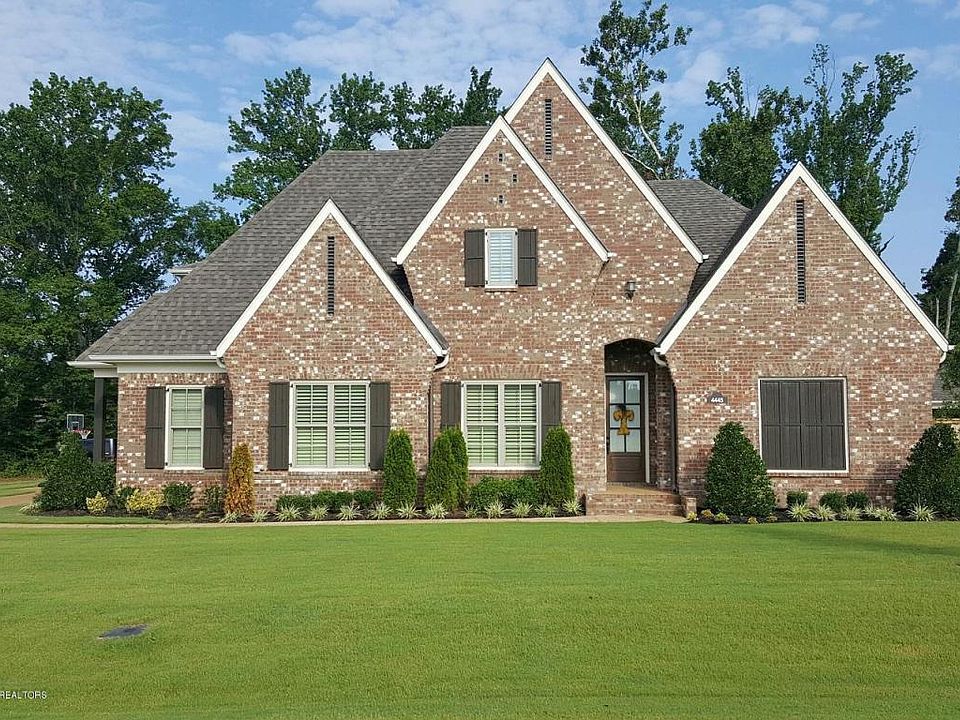 1st image of 4445 Woodgate Ln
