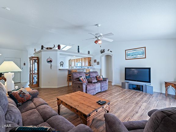 5th image of 2630 Cliffwood Dr