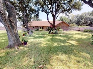 19 Tonto Cir, Victoria, TX 77904