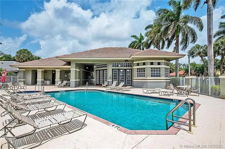 3 bed, 1626 sqft, $3,200 — Photo 4