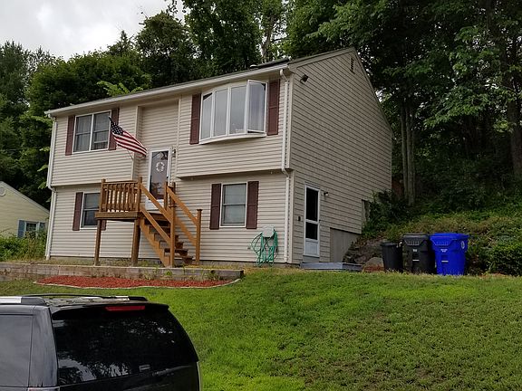 2nd image of 72 Steven Dr