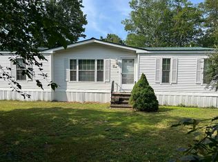 28 Wayland Cir, Exeter, NH 03833