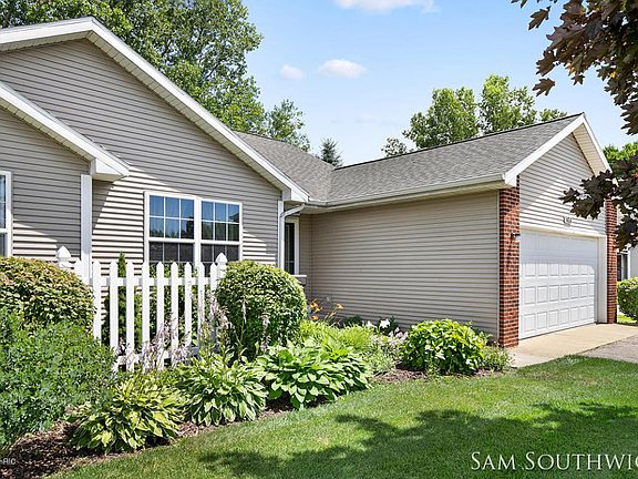 2nd image of 5038 Strawberry Pines Ave NW