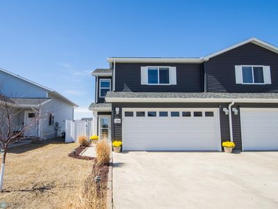 154 Pine Ave, Mapleton, ND, 58059
