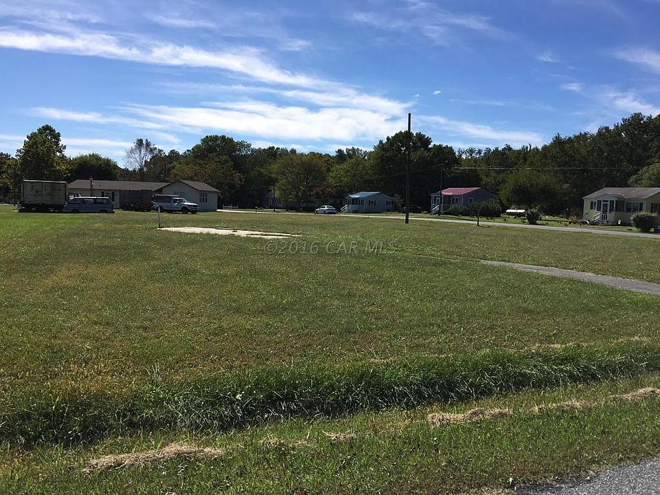 2nd image of 10804 Oak Ct