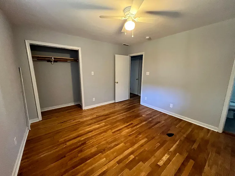 4200 Longleaf Dr — Photo 16