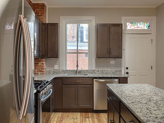3rd image of 206 Reily St APT 2