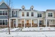Wren Dr-001.jpg