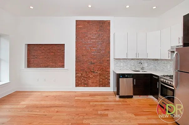 Rented by Next Door Realty NYC | media 10
