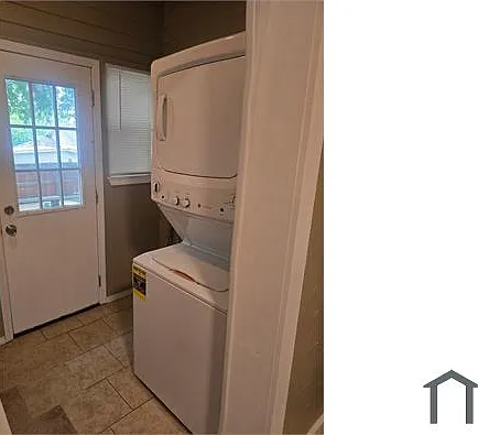 1610 College Ave — Photo 14